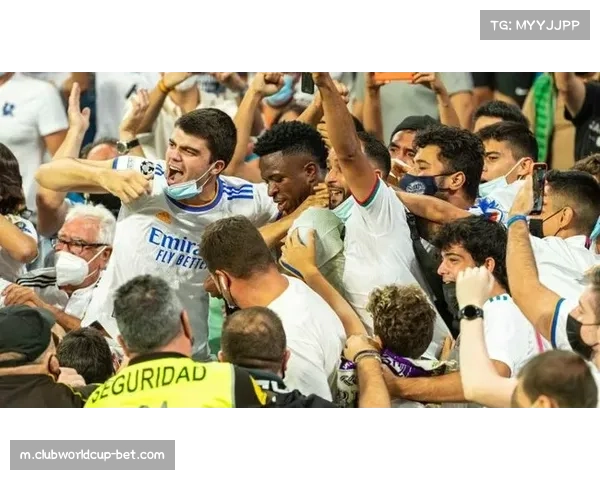 赫迪拉提醒维尼修斯保持冷静 强调团队意识避免情绪过激